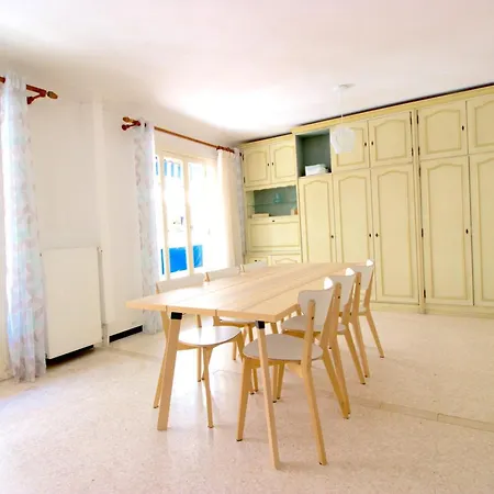 Διαμέρισμα Center - 1 Bedroom - 4 People Αντίμπ