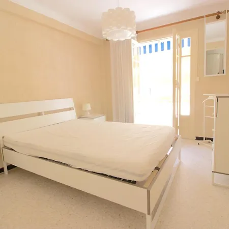 Apartment Center - 1 Bedroom - 4 People *